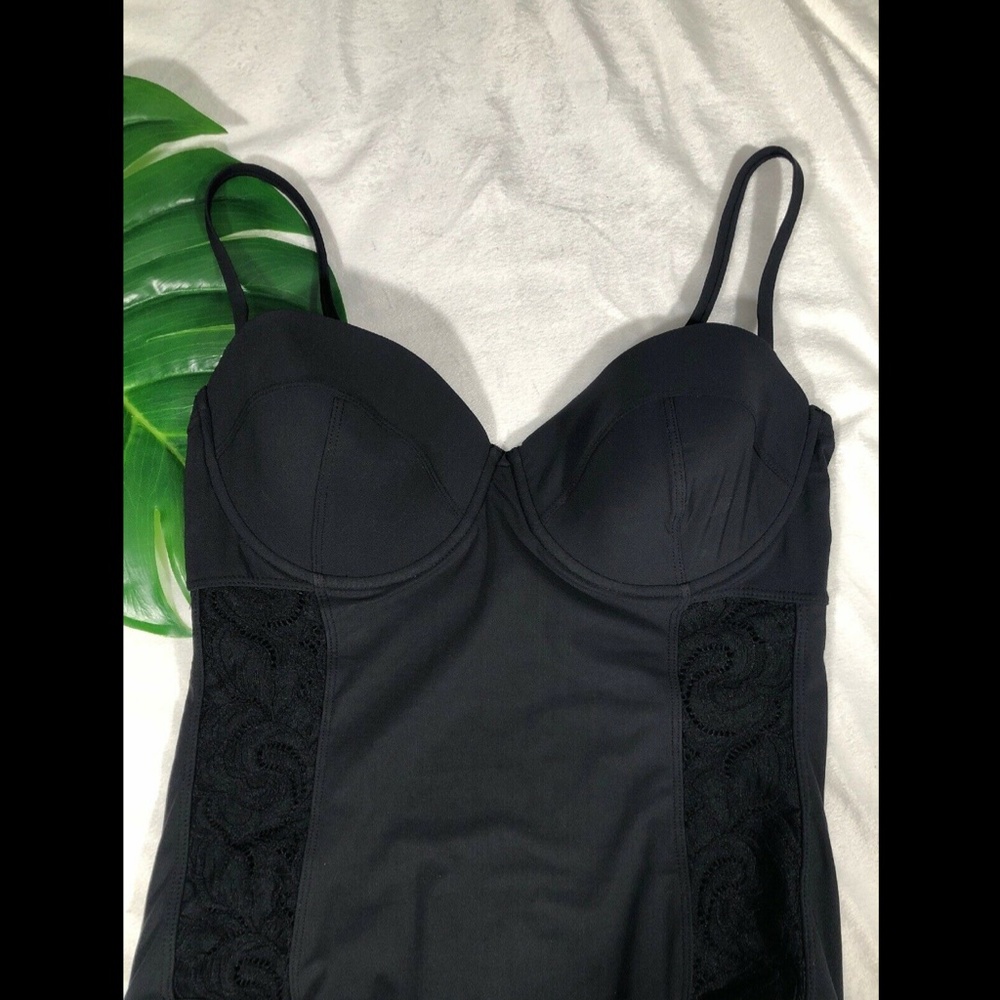 NEW Amoressa Underwire One-Piece Swimsuit SZ 10 - Picture 3 of 8